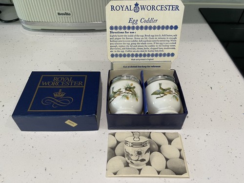 Royal worcester porcelain egg - royal,