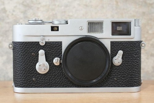 Leica silver chrome 1961 - m2,