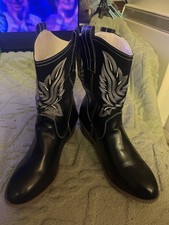Ladies Black Embroidered Mid Calf Cowboy Boots Size 8 Pull On Block Heel