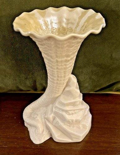 Belleek irish parian china - belleek,