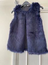 Matalan candy couture Girls Navy Gilet Faux Fur. Size 9 Years