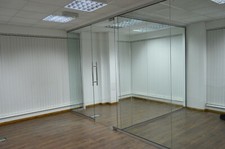 Glass Office Partition System 10mm Toughened Glass 2440mm High X 900mm Wide