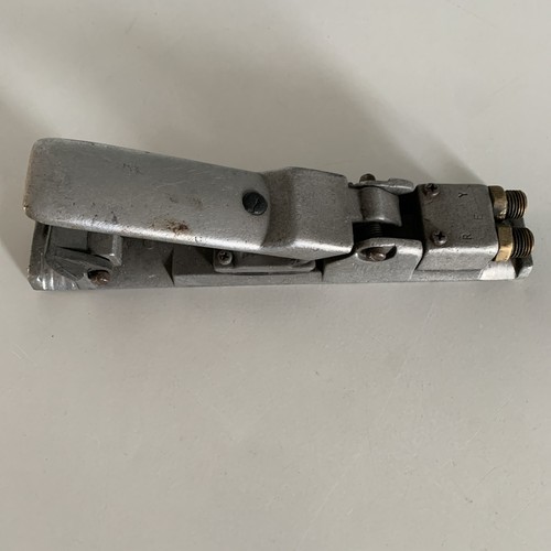 Sand blasting deadmans - blasting, handle
