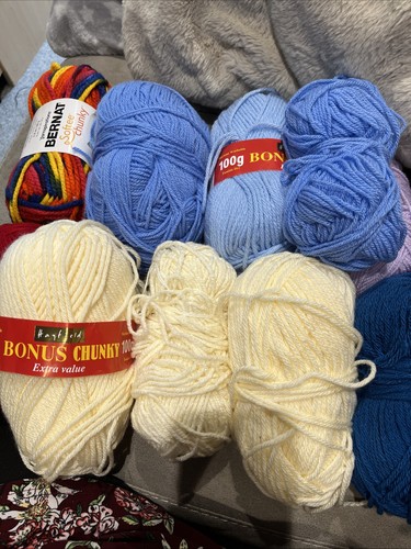 Job lot chunky wool - job,