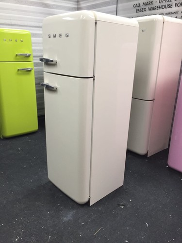 Lovely cream smeg fab30 - lovely,