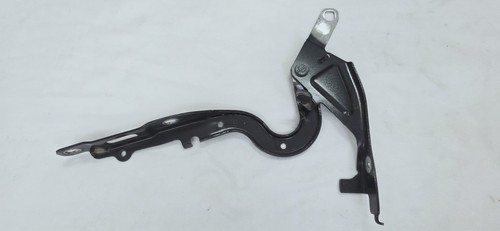 Vauxhall corsa peugeot 208 - f,