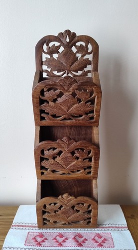 Vintage tier hand carved - 3,