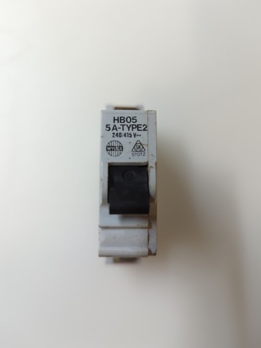 Wylex amp type - 5, m9