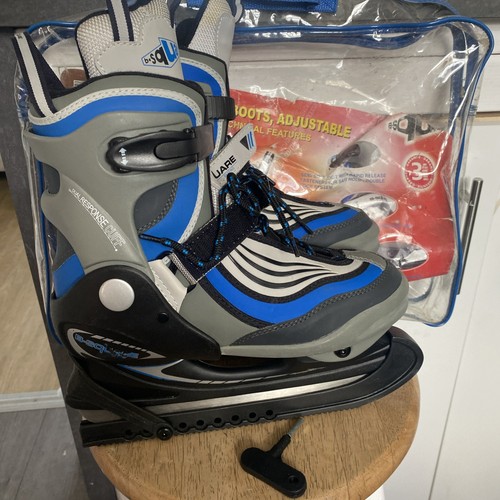 Square ice skates boots size - skates,