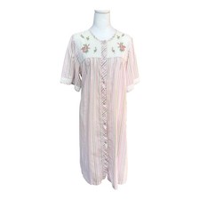 Vintage Crowntuft Nightgown