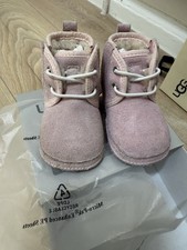 Ugg Girls Boots Size 2-3