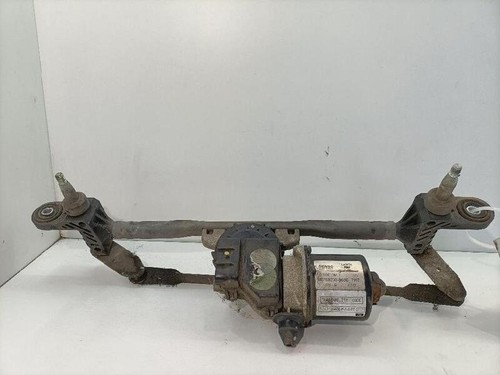 52032581 front wiper arm for