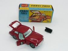 Corgi 327 M.G.B. GT w/case