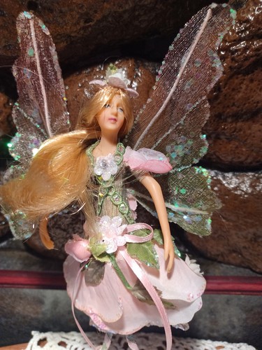 Woodlands pink flower fairy