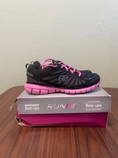 Women's Sketchers Fitness