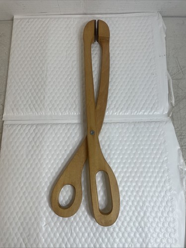 Vintage wooden laundry - 18",