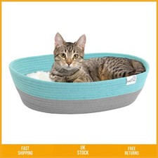 Cozy Woven Cat Bed With