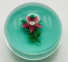 Paul Ysart Flower Paperweight