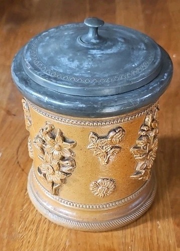 Antique tobacco jar pot - /,