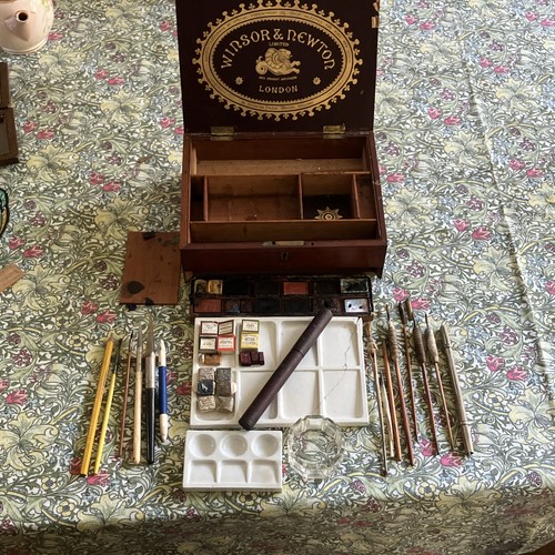Antique mahogany boxed windsor - mahogany,