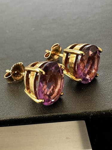 Vintage gold amethyst stud - gold,