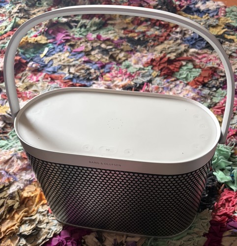 Bang olufsen beosound a5 - &,