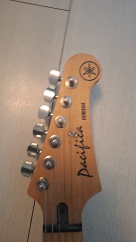 Yamaha pacifica 112m electric - pacifica,