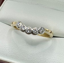 9ct Gold 0.17ct Diamond Set Curved Wishbone Ring - Size O