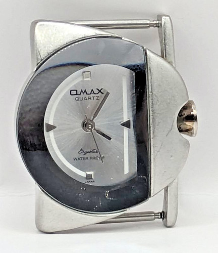 Omax y121g quartz watch - y121g,