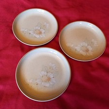 SET OF THREE VINTAGE 1980s DENBY DAYBREAK, SIDE/TEA PLATES