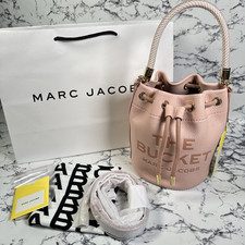 MARC JACOBS Rose Pink The