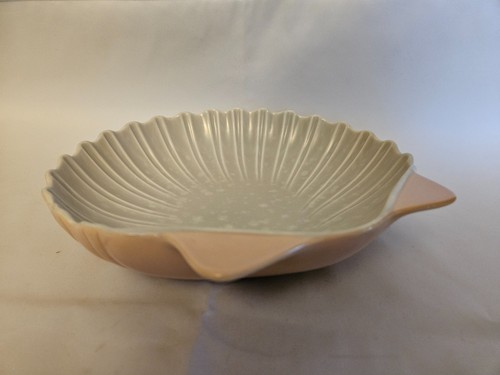Poole pottery twin - tone, shell