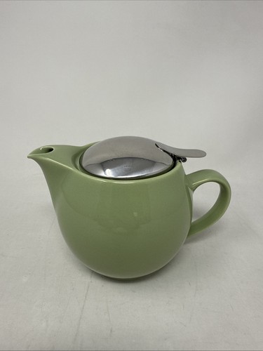 Vintage bee house japan green - vintage,