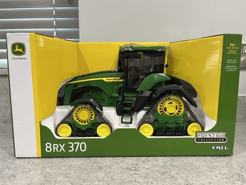 Britains ertl farm - farm,