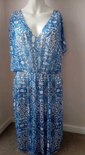 Blue and white - blue,