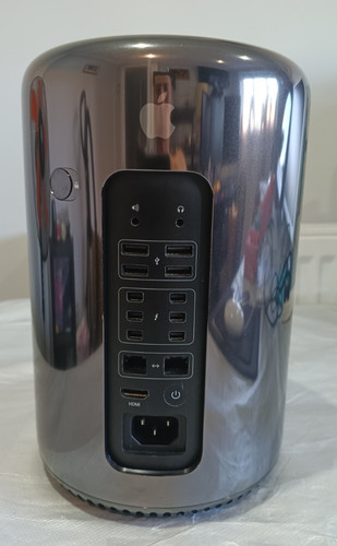 Apple mac pro 2013 - apple, 6,1