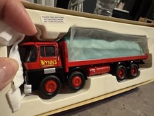 Corgi - 29102 Guy Invincible -