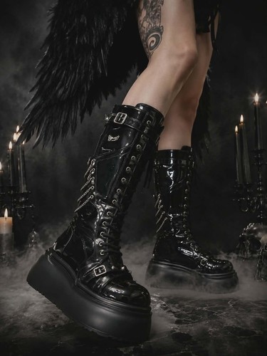 Queen of the night - of,