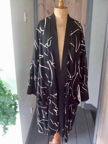 Inside out designer kimono - inside,