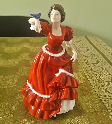 Royal doulton pauline - royal, hn