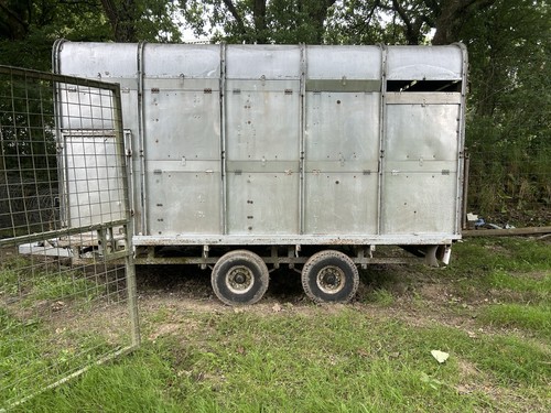 Ifor williams twin axle - ifor,