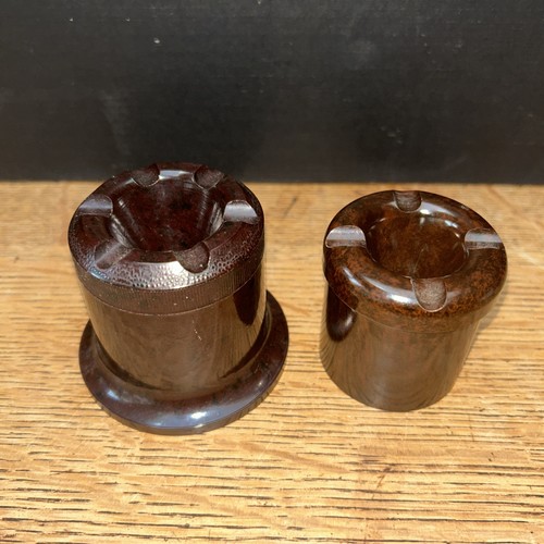 Bakelite ashtrays small both - 2,