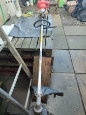 Honda UMK422 Strimmer GX22