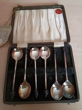 Vintage Yeoman Plate Coffee