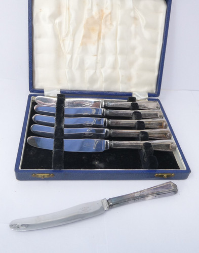 Cased set silver plated - cased,