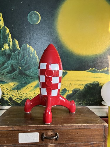 Vintage space age tintin - vintage, moon