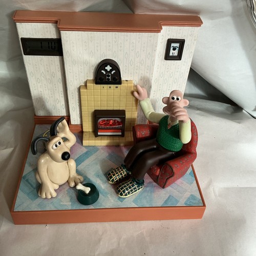 Wallace and gromit alarm - wallace,