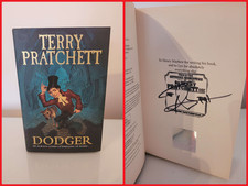 Dodger - SIGNED Stamped & Hologram - Terry Pratchett - 1st ed / 1st imp