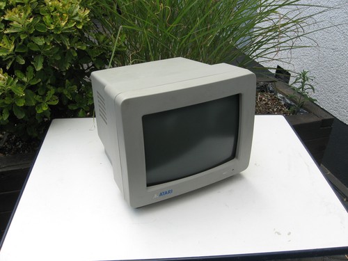 Atari sm124 black - sm124, black/white
