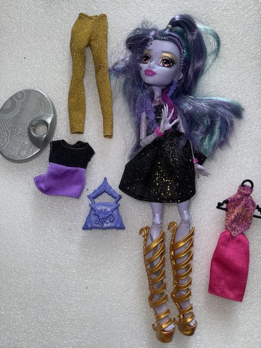 Monster high doll djinni whisp - monster,